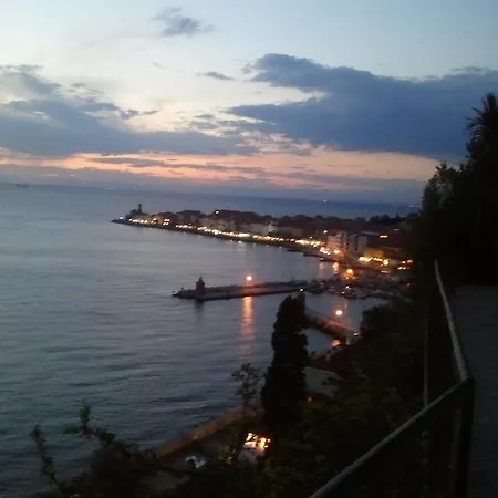 Apartments Piran *