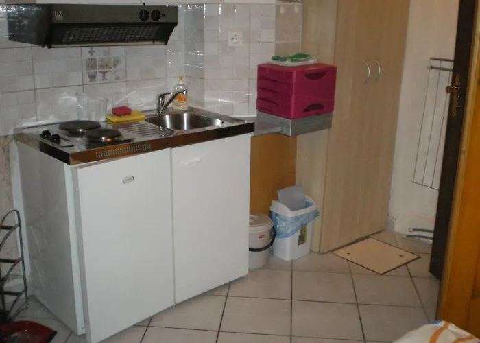 아파트먼트 * 피란