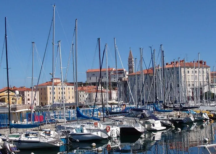 Apartments Piran Pirano